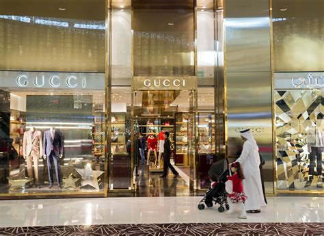 dubai gucci store.